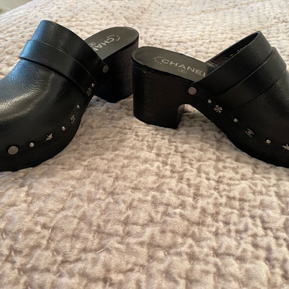 COPY - Chanel black clogs in excellent condition size 39 EU - Picture 7 of 8